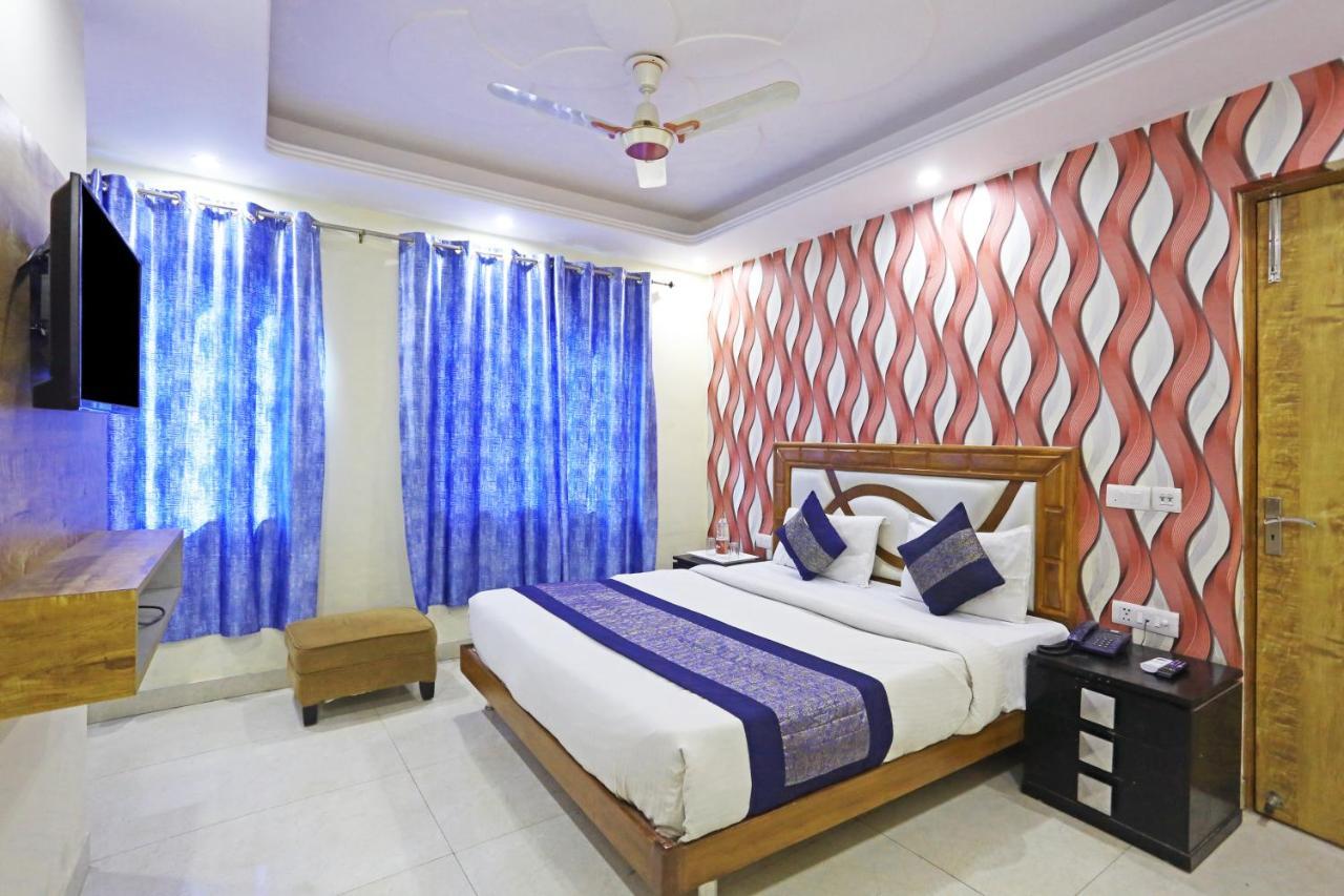 Hotel Gl Suites Near Delhi Airport New Delhi Exterior photo